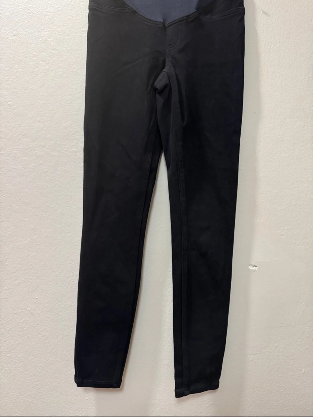 SPANX Black Leggings with Dark Navy Waist Panel - Picture 3 of 6